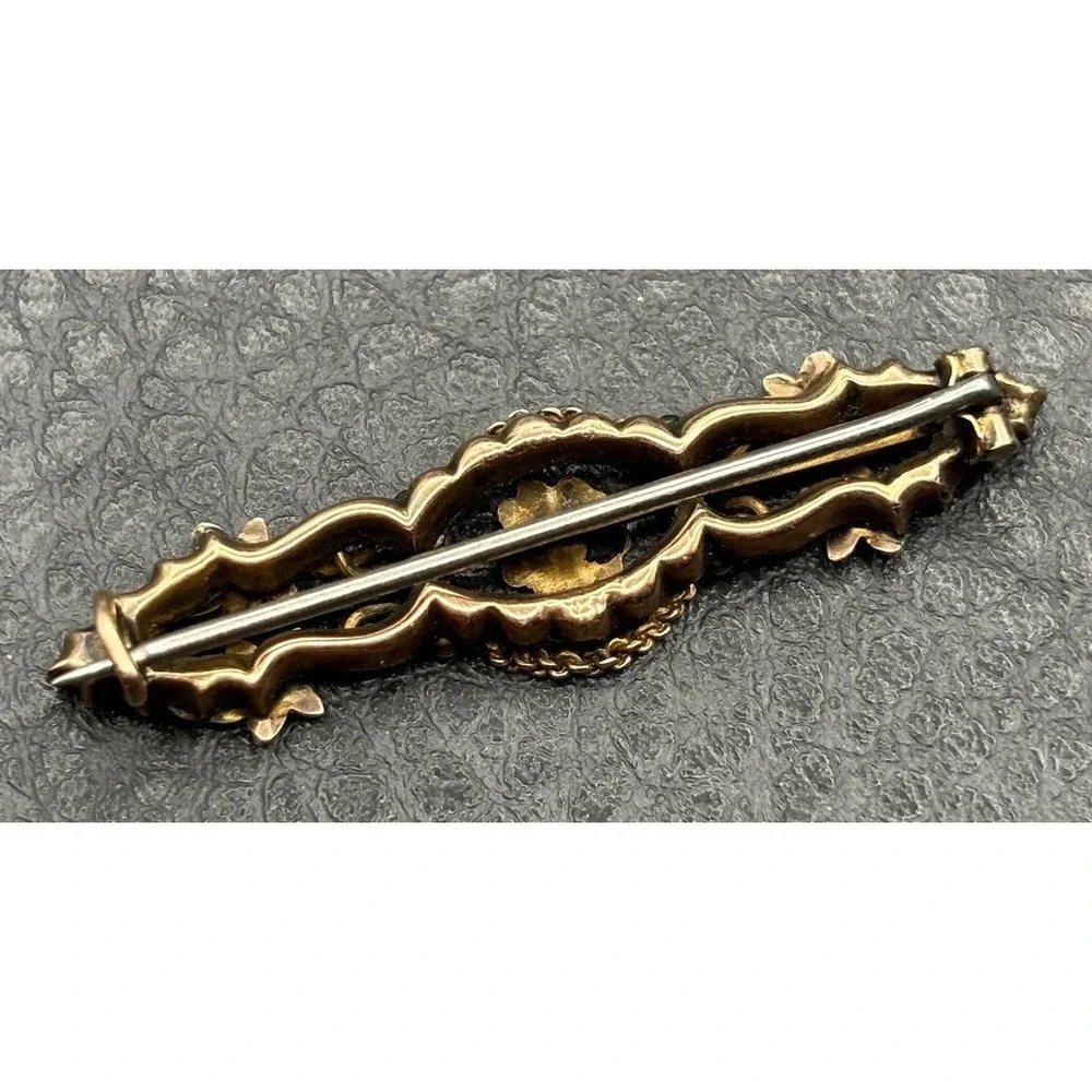 Victorian Vintage 10K Yellow And Rose Gold Ornate Floral Ivy Etruscan Brooch Pin